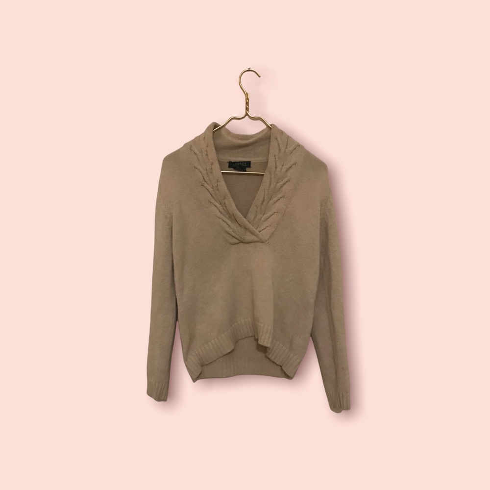 Ralph Lauren Size Medium Cable Knit Braided V-Neck Sweater